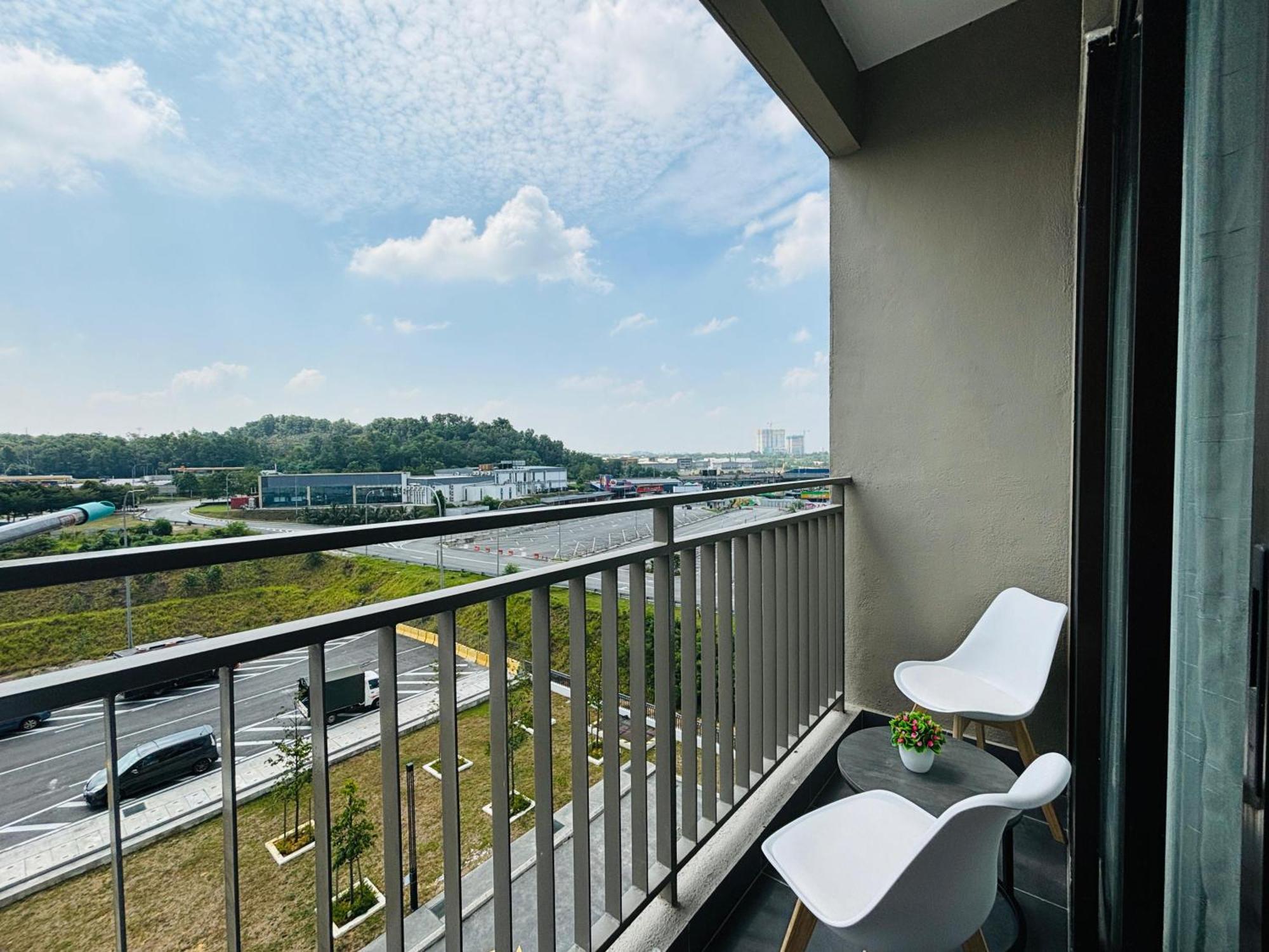 Apartment Youth Nilai